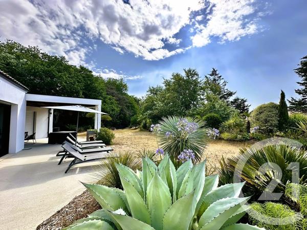 Maison à vendre  6 pièces - 194,41 m 2   ST JEAN DE MONTS  - 85