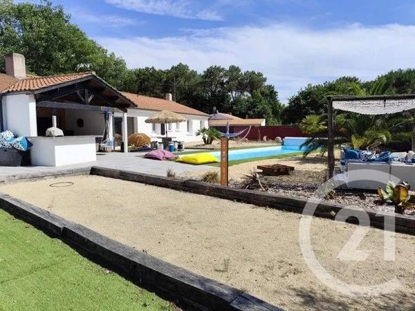 Maison à vendre  6 pièces - 194,41 m 2   ST JEAN DE MONTS  - 85