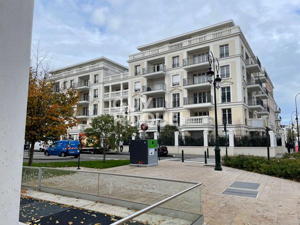 À vendre : Appartement d'exception à Puteaux - 4 pièces, 76.14 m² de 2025