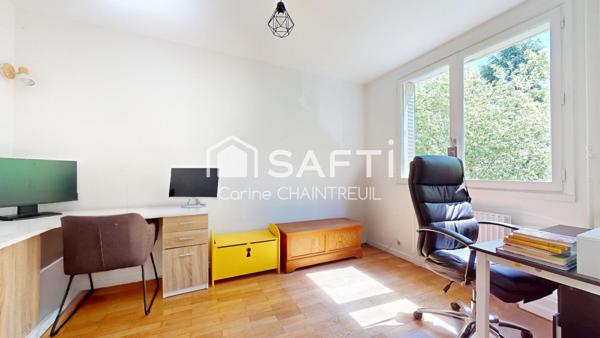 !! Le parfait appartement familial : grands volumes, lumière et cadre verdoyant avec parc arboré !!