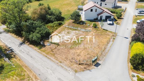Terrain constructible - La Chaux du Dombief