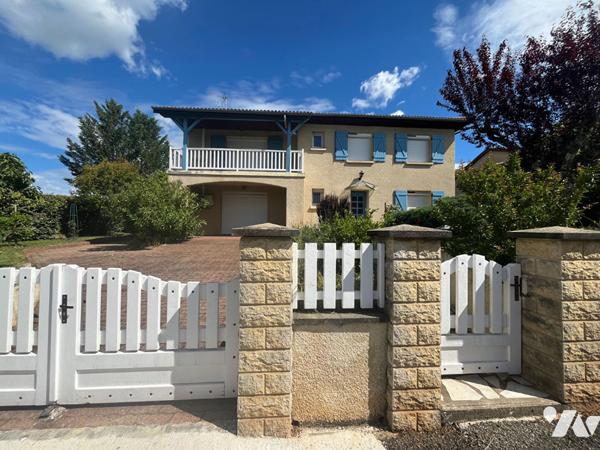 Pavillon avec piscine à 5 minutes de Figeac
