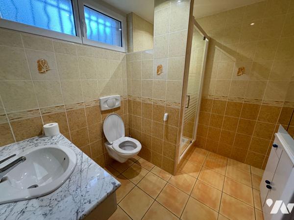 Pavillon avec piscine à 5 minutes de Figeac