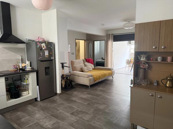 Appartement à vendre 3 pièces SAINT DENIS (974) - Centre Ville