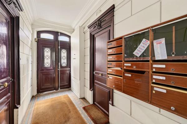 Appartement Paris 17 e - BATIGNOLLES
