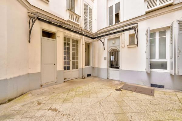 Appartement Paris 17 e - BATIGNOLLES