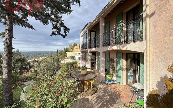 Maison à vendre    8 pièces • 146 m2 Fréjus