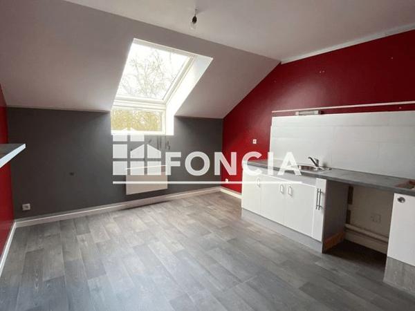 Location Appartement 4 pièces 110.83 m² - 8 RUE MAURICE AMEIL Wadelincourt 08200