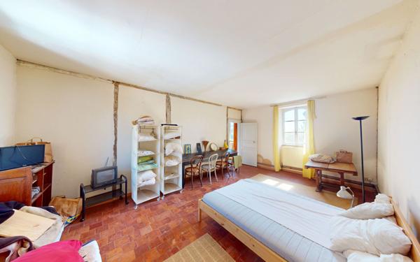 Maison à vendre    5 pièces • 122 m2 Saint-Satur