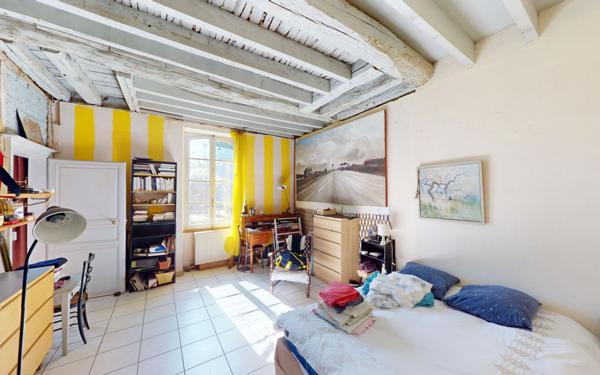 Maison à vendre    5 pièces • 122 m2 Saint-Satur