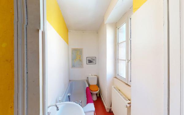 Maison à vendre    5 pièces • 122 m2 Saint-Satur