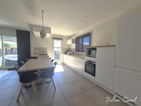 Villa 3 faces construction 2020