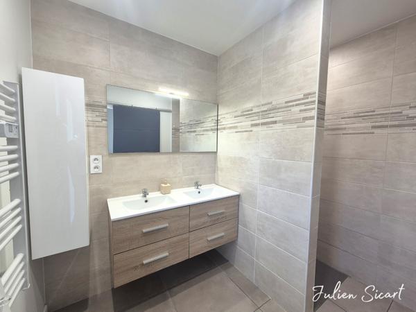 Villa 3 faces construction 2020