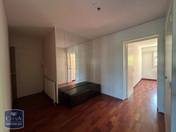 Appartement à louer 3 pièces 75.08m² Annemasse (74100)