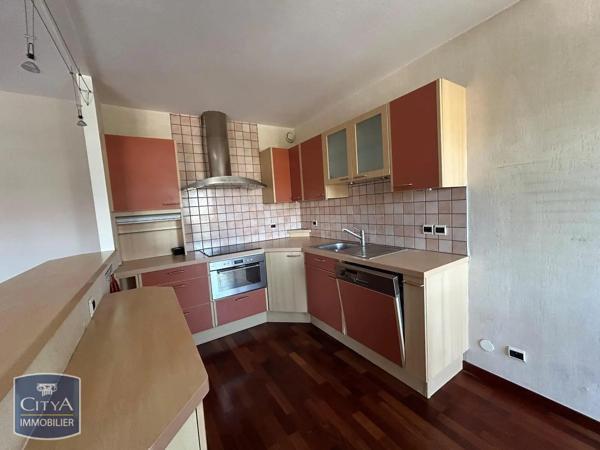 Appartement à louer 3 pièces 75.08m² Annemasse (74100)