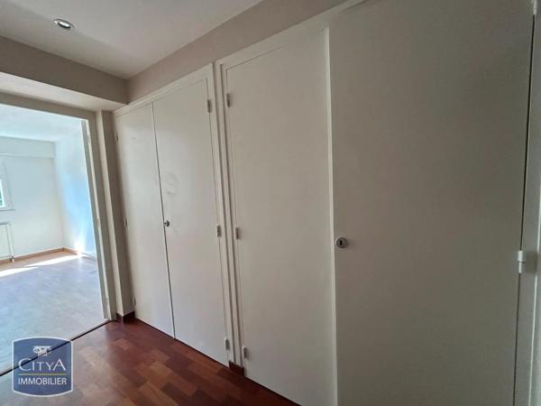 Appartement à louer 3 pièces 75.08m² Annemasse (74100)