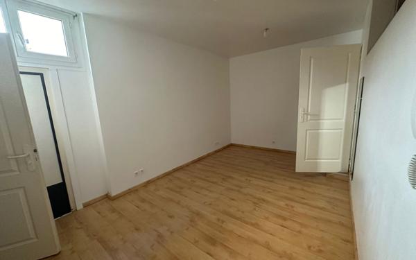 Maison à louer    4 pièces • 95 m2 Talence