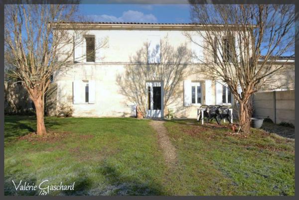 Immeuble à vendre Proche de COUTRAS (33)