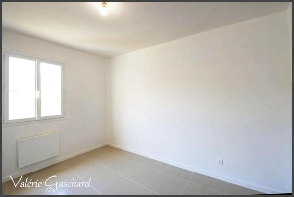 Immeuble à vendre Proche de COUTRAS (33)