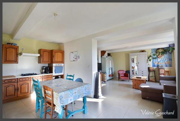 Immeuble à vendre Proche de COUTRAS (33)