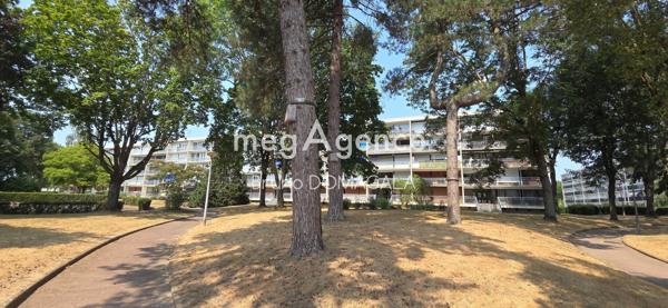 Appartement à VELIZY-VILLACOUBLAY, 78140 - 4 pièces 75m²