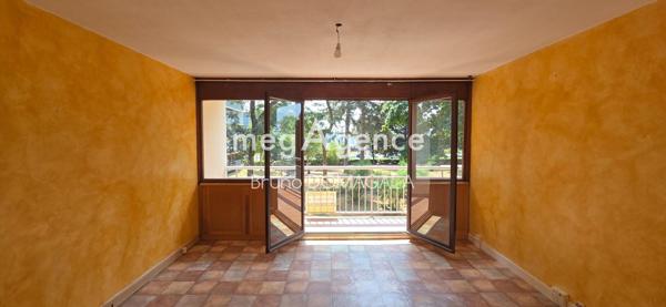 Appartement à VELIZY-VILLACOUBLAY, 78140 - 4 pièces 75m²