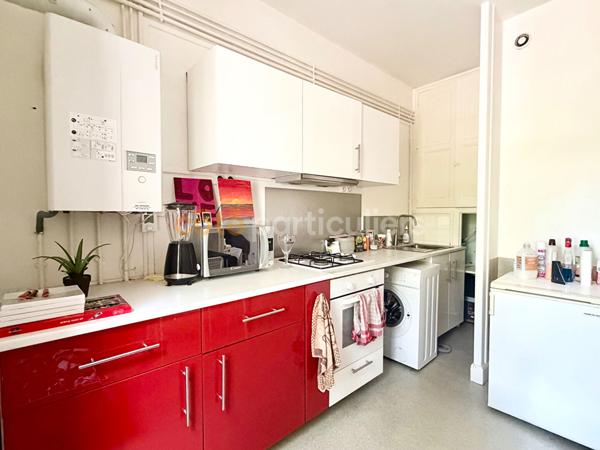 Location
                Appartement56,54 m² - 3 Pièces -
                    CLERMONT FERRAND (63100)