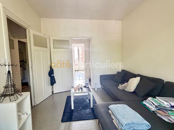 Location
                Appartement56,54 m² - 3 Pièces -
                    CLERMONT FERRAND (63100)