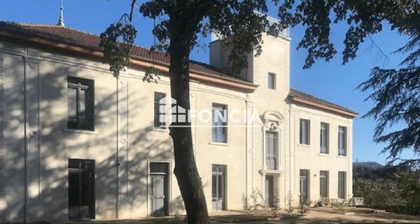Location Appartement meublé 2 pièces 42.15 m² - Champagne-au-mont-d'or 69410