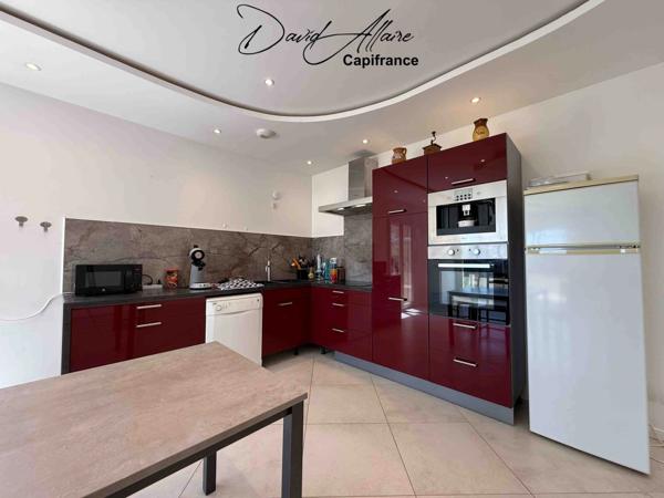 Maison de plain-pied récente – 81 m² – 3 chambres – Garage - Châteauneuf-de-Chabre (05)