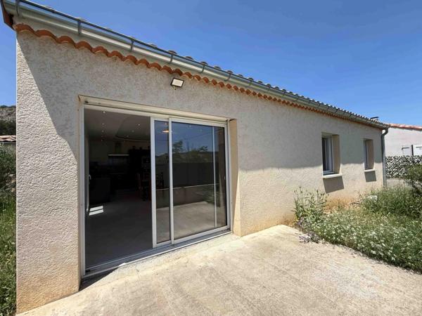 Maison de plain-pied récente – 81 m² – 3 chambres – Garage - Châteauneuf-de-Chabre (05)