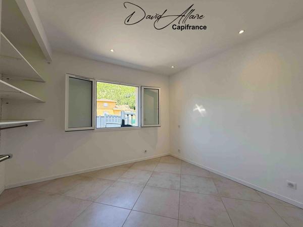 Maison de plain-pied récente – 81 m² – 3 chambres – Garage - Châteauneuf-de-Chabre (05)