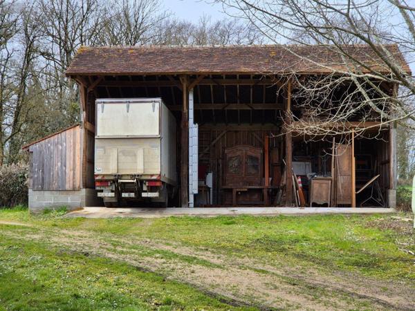 Grande propriété à vendre à Saint-Denis-de-Jouhet dans l'Indre (36230), ref : CG/358