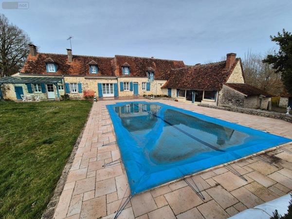 Grande propriété à vendre à Saint-Denis-de-Jouhet dans l'Indre (36230), ref : CG/358