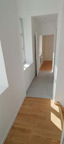 21200 BEAUNE - Appartement en Duplex 3 pièces, 2 chambres 65.12 m2 - Hypercentre - + Grenier + cave