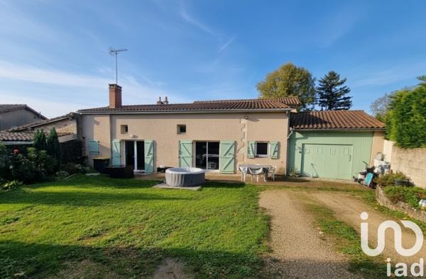 Maison à vendre 4 pièces 97 m² Charroux