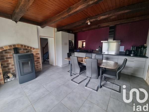 Maison à vendre 4 pièces 97 m² Charroux