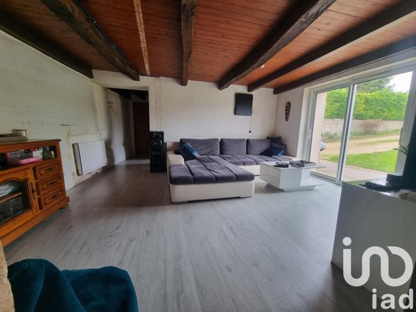 Maison à vendre 4 pièces 97 m² Charroux