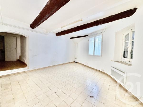 Maison à vendre  5 pièces - 124 m2 ST MITRE LES REMPARTS - 13
