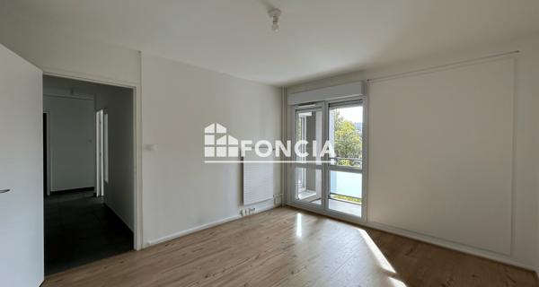 Location Appartement 2 pièces 47 m² - Neuville-sur-saône 69250