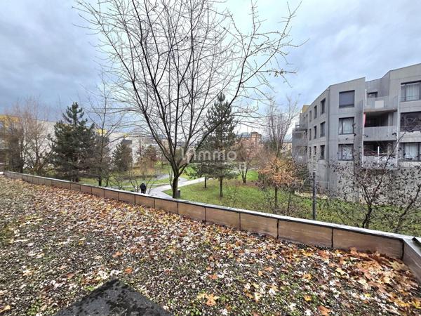 Appartement 2 pièces 58 m² Ascenseur, cave & parking privé