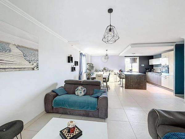 Maison à vendre 4 pièces DOUVAINE (74)