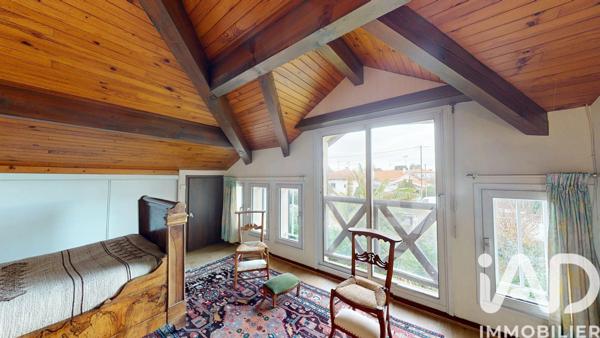 Maison à vendre 7 pièces 205 m² Saint-Vincent-de-Tyrosse