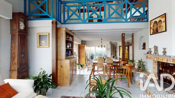 Maison à vendre 7 pièces 205 m² Saint-Vincent-de-Tyrosse