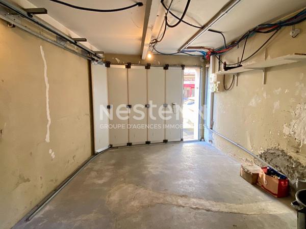 Maison de ville atypique 154m² dont espace indépendant de 58m² - garage et cour - Montval sur Loir centre