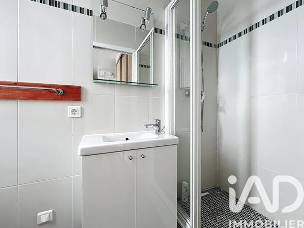 Location appartement 1 pièce 19 m² Courbevoie