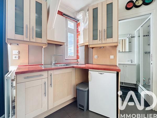 Location appartement 1 pièce 19 m² Courbevoie
