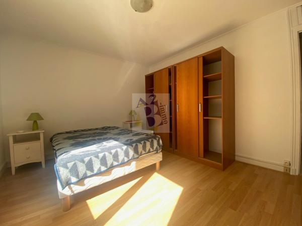 Vente appartement Angouleme (16000), 42.00m² avec 2 pièce(s) dont 1 chambre(s). Agence Allard Brimeaud