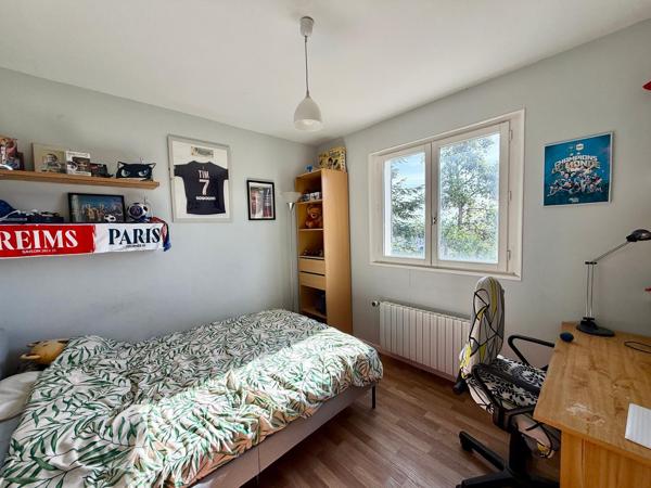 Maison
         9 pièces
        - 160 m² Exclusivité 319 000 € *