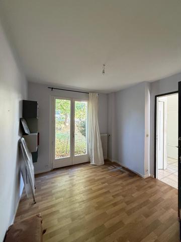 Maison
         9 pièces
        - 160 m² Exclusivité 319 000 € *